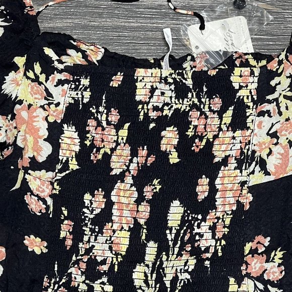 NWT $98 Free People Hilary Printed Top Size Small Black Combo Smocked Blouse S - Picture 16 of 16
